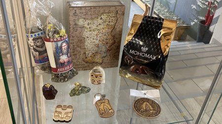 Подарки и сувениры